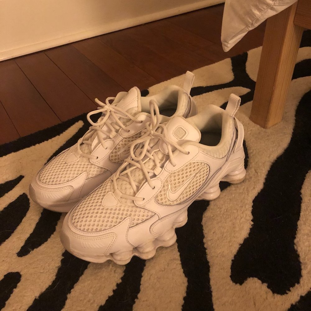 Nike Shox TL Nova in Triple White